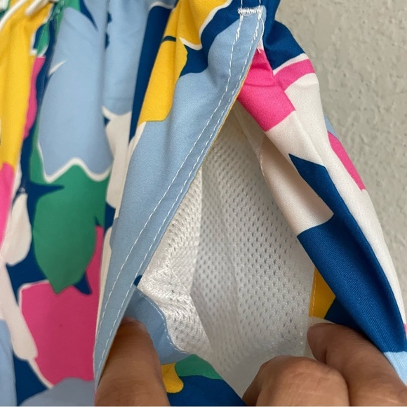 Old Navy Floral Print swim trunks in Multicolor size XXXL summer sun beach lined - Picture 2 of 9